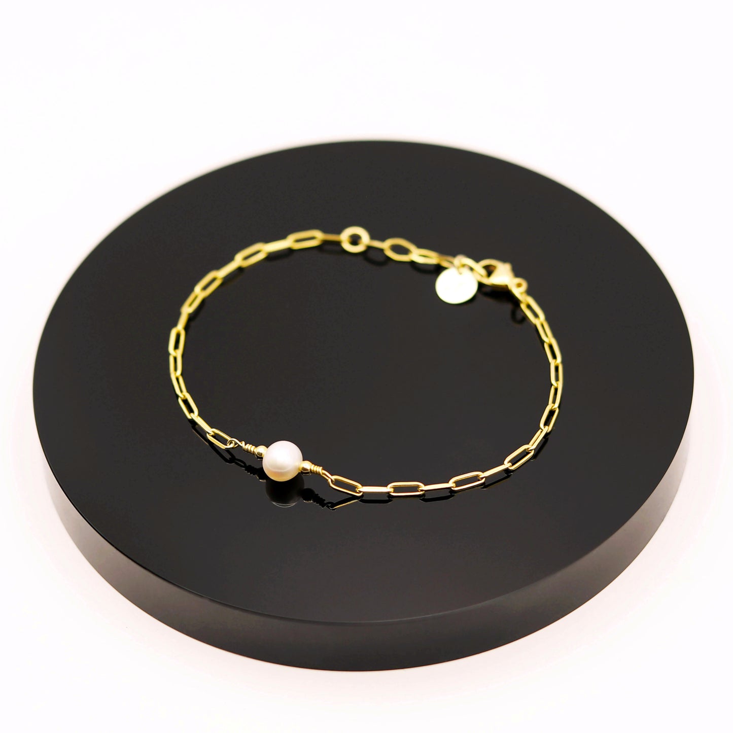 
                  
                    Pulsera Perla Cadena
                  
                